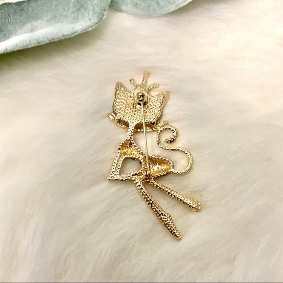 Rhinestone Embellished Cat Brooch / Pin - Picture 3 of 3